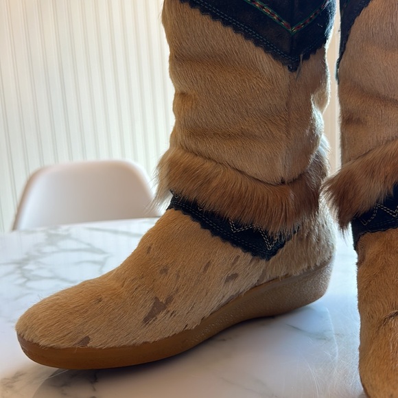 Vintage Tecnica Fur Boots | Made in Italy | Après-Ski Chic US 8 EU39 - Picture 4 of 10